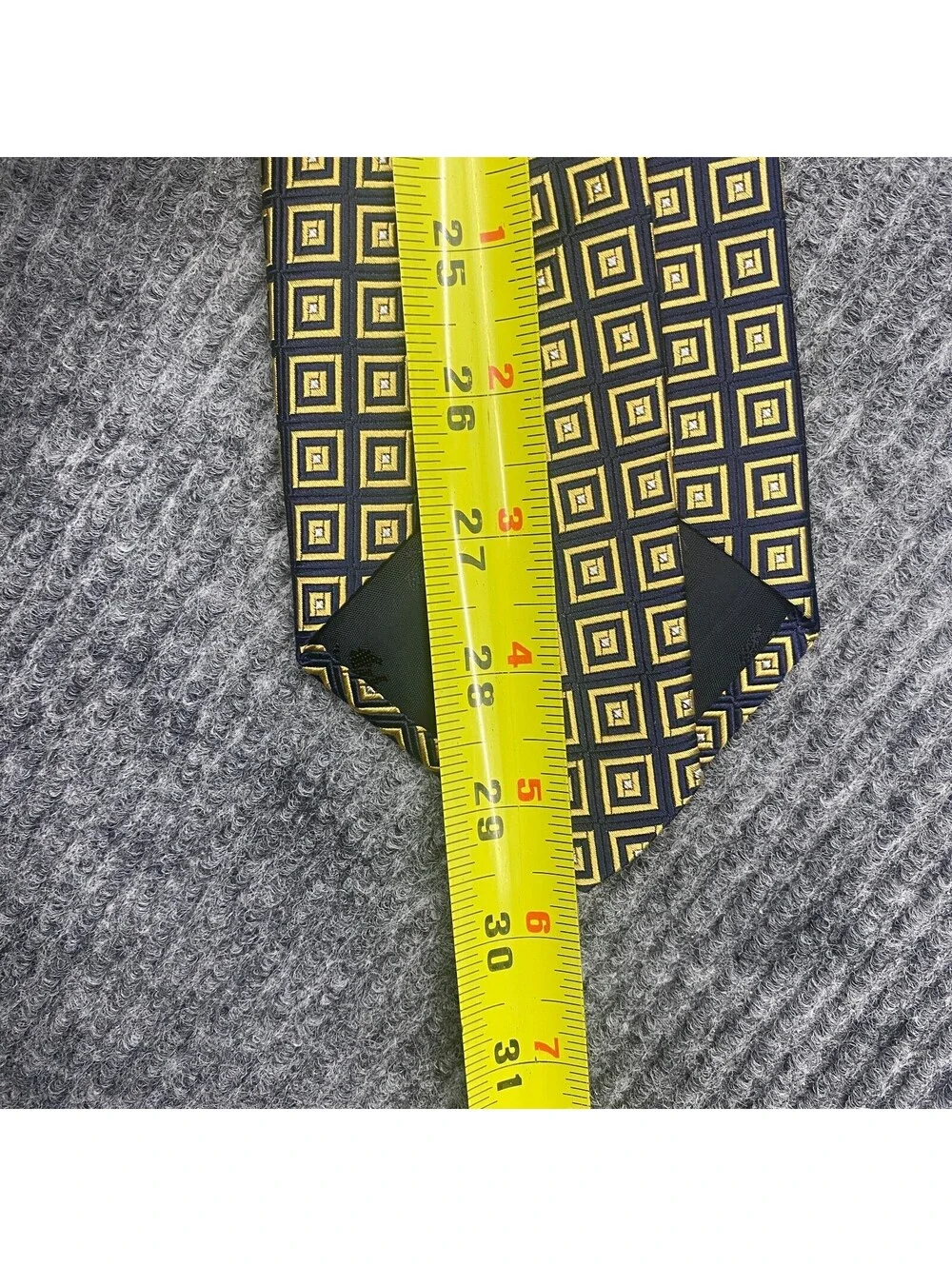 Brooks Brothers 346 Necktie Blue Gold Geometric Squares AOP Pure Silk Tie USA